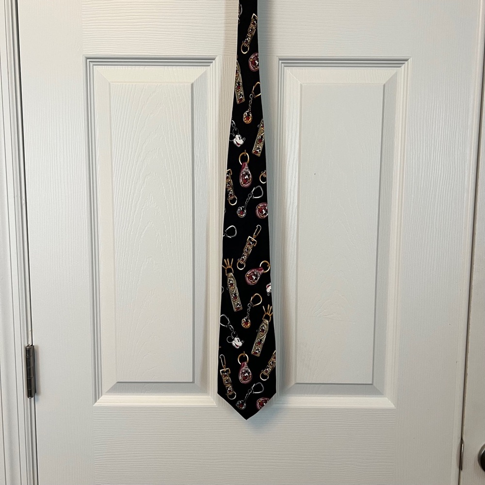 Disney Mickey Men's Black 100% Silk Tie with Printed Mickey Keychains